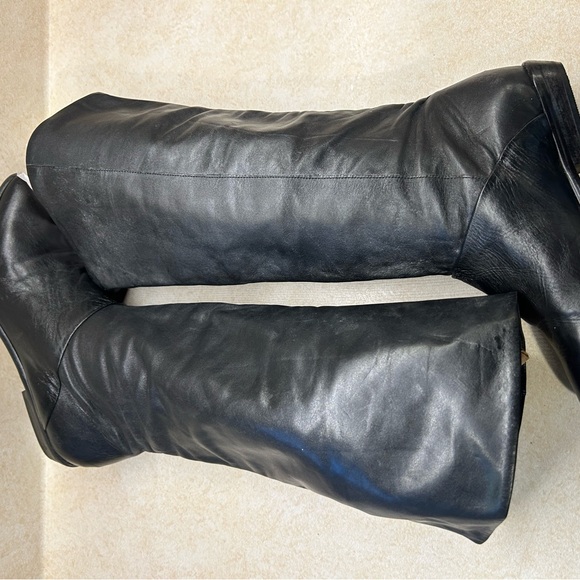 Tall black leather boots 6.5 - Picture 4 of 8
